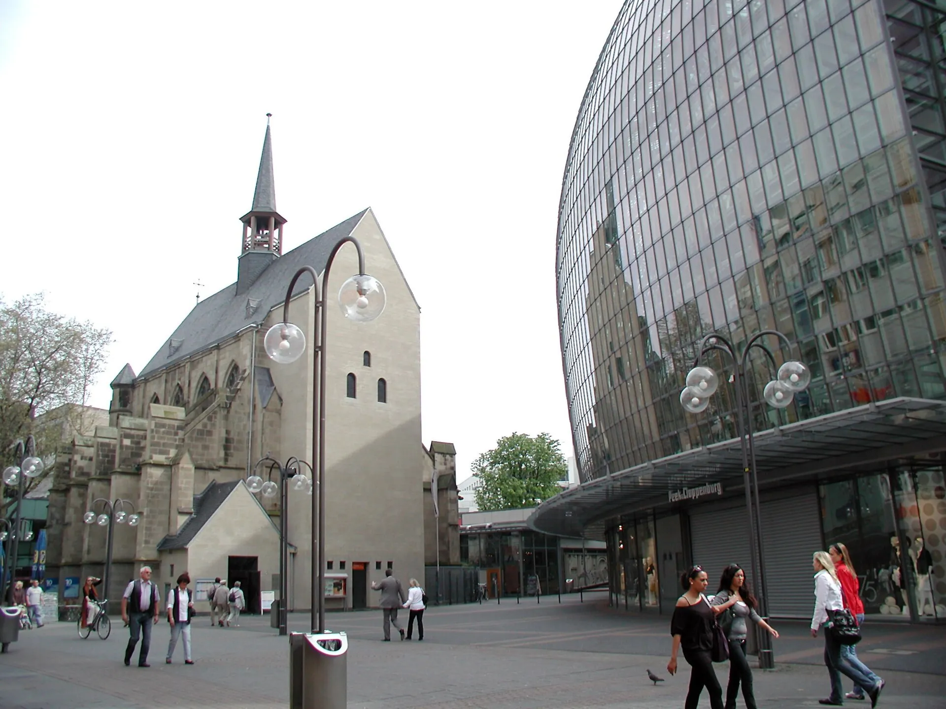 Köln Schildergasse. Antoniterkirche