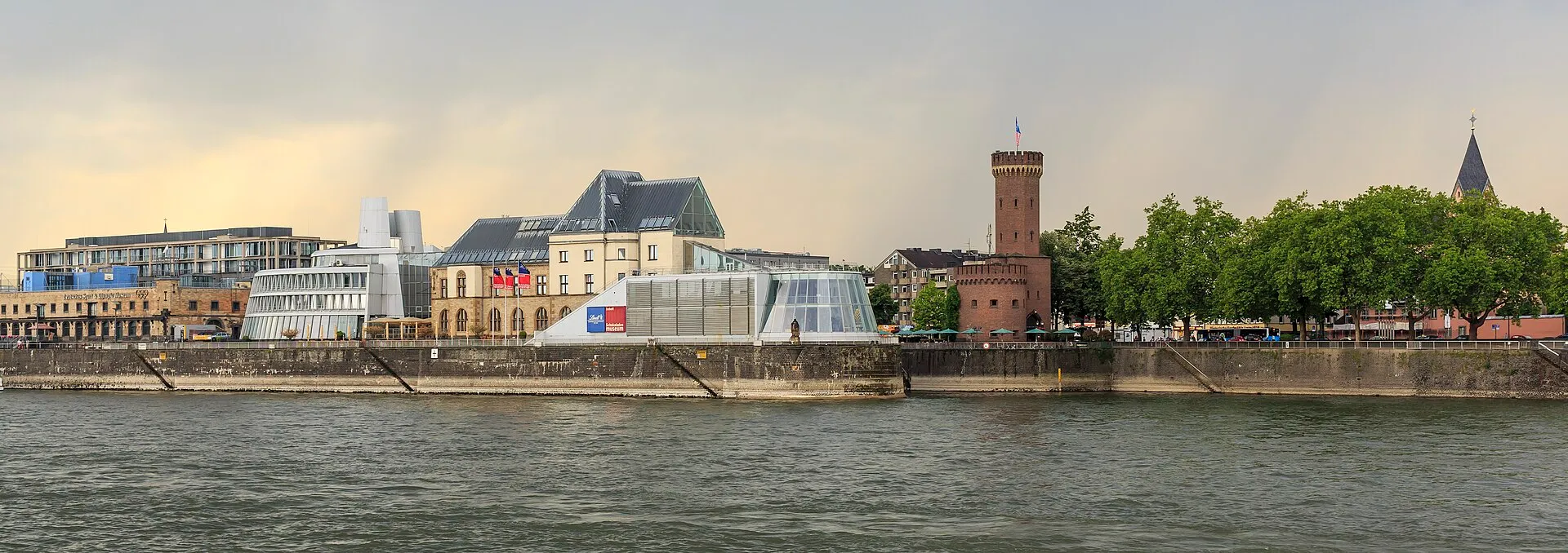 Cologne, Germany: Imhoff-Schokoladenmuseum, flanked by Deutsches Sport & Olympia Museum (left) and Malakoff-Tower (right side)
