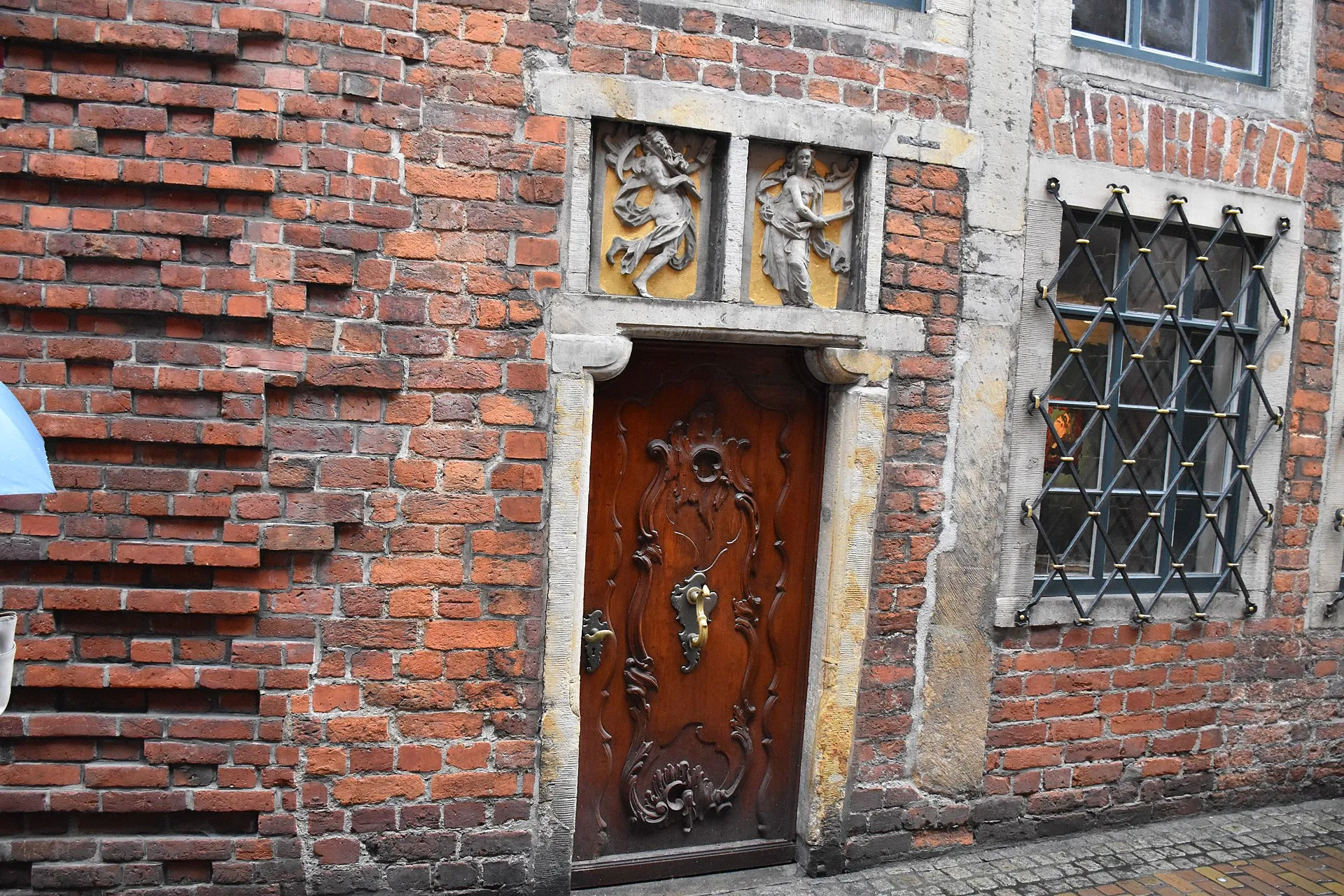 Warped door to Ludwig Roselius Museum at Böttcherstraße in Bremen.