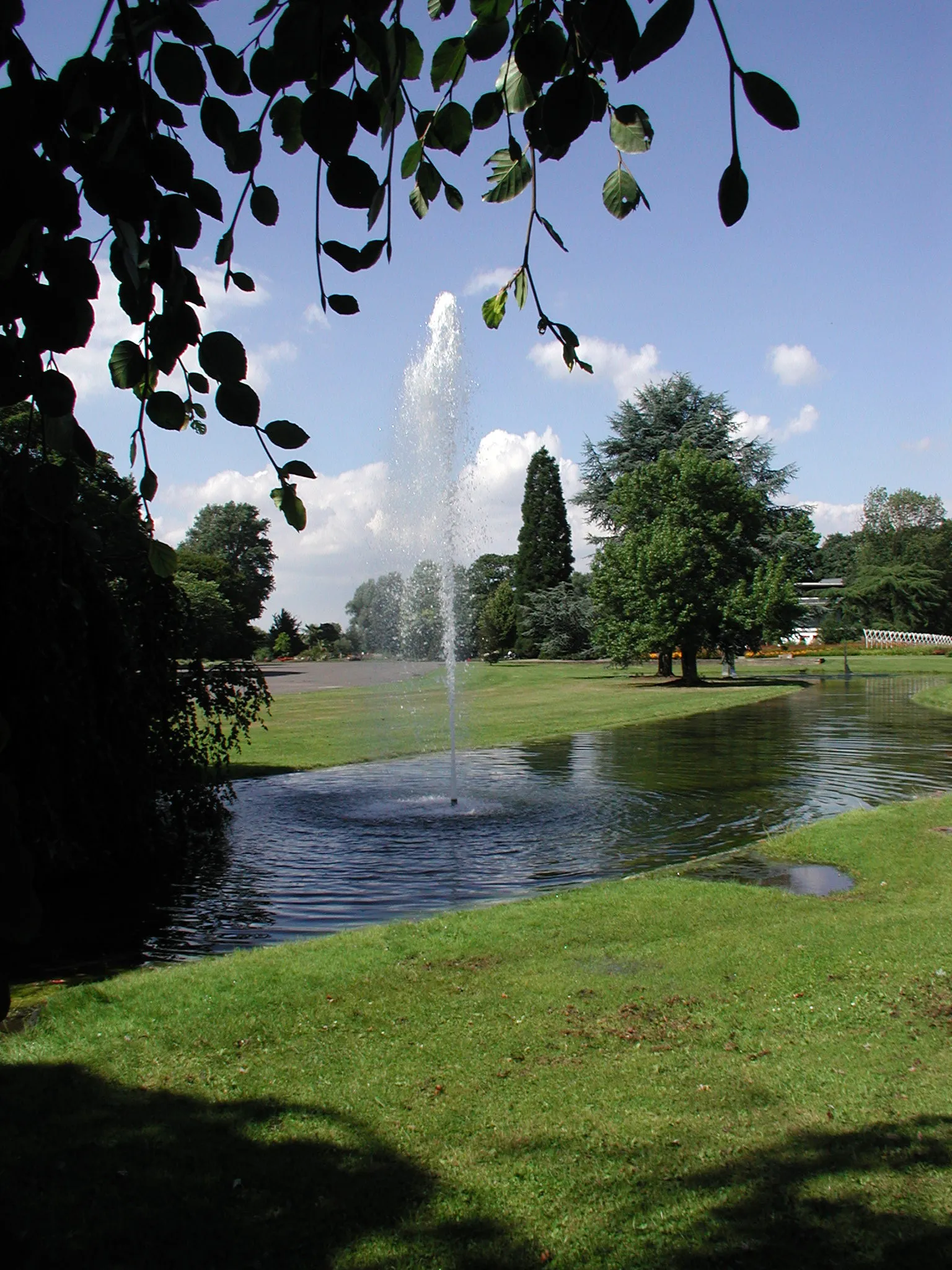Cologne, fountain at "Rheinpark" Deutz