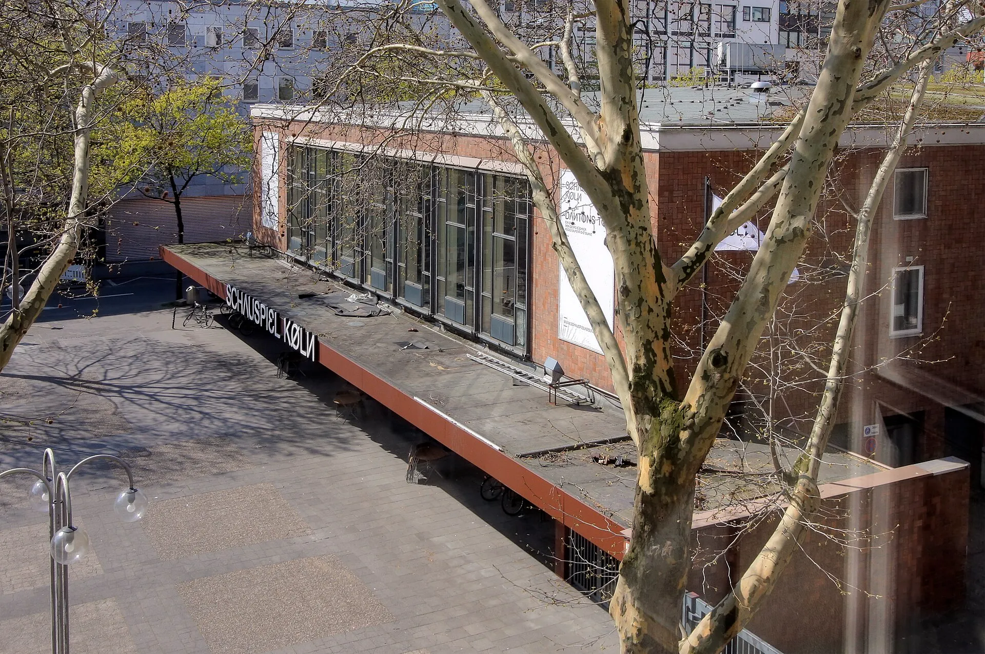 Cologne Opera house and theatre („Bühnen Köln“), view from the opera house at the theatre