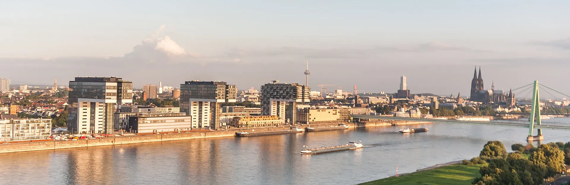 Hot air balloon trip across Cologne