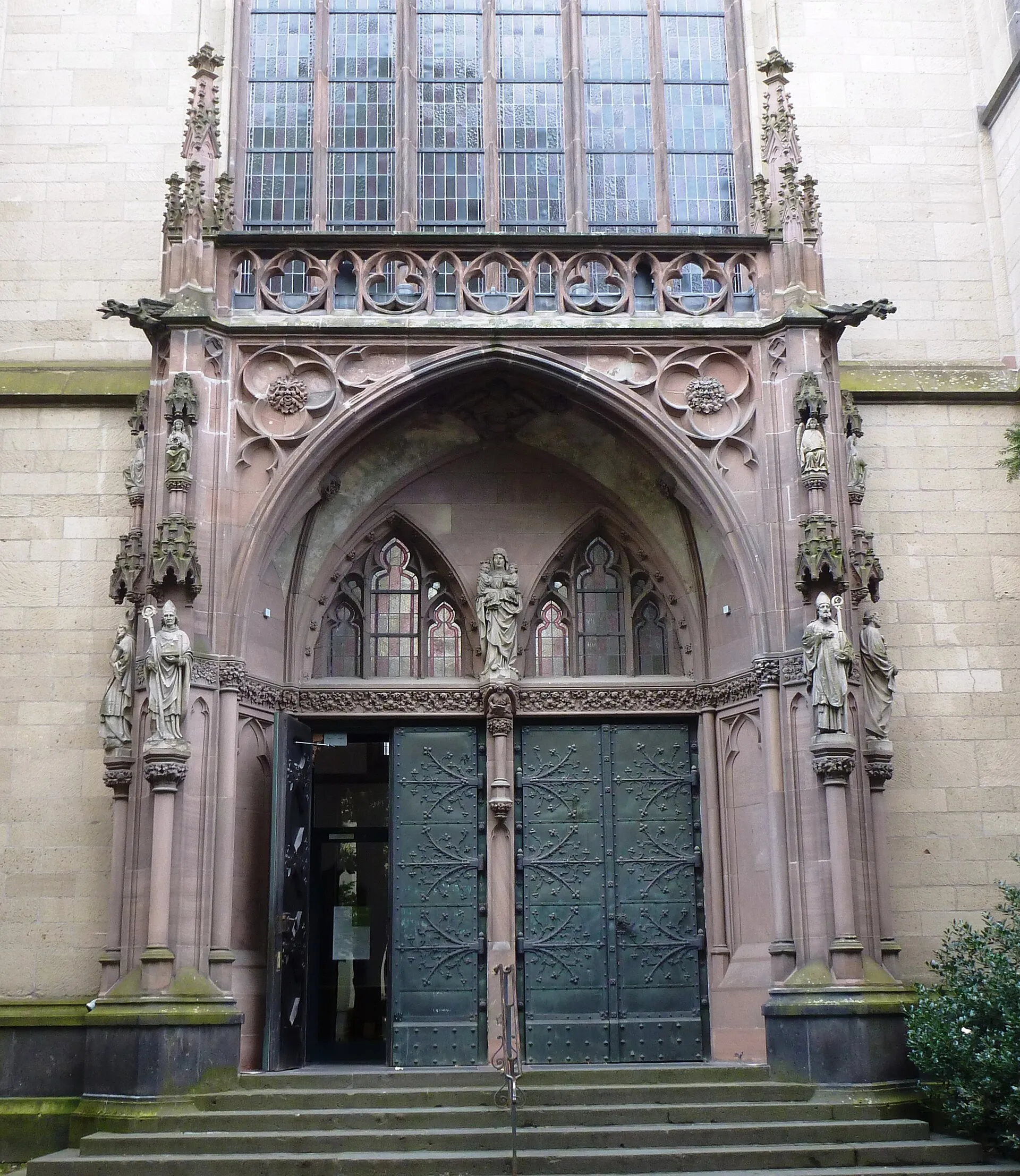 Kirche St. Agnes , Neusser Platz o. Nr.
